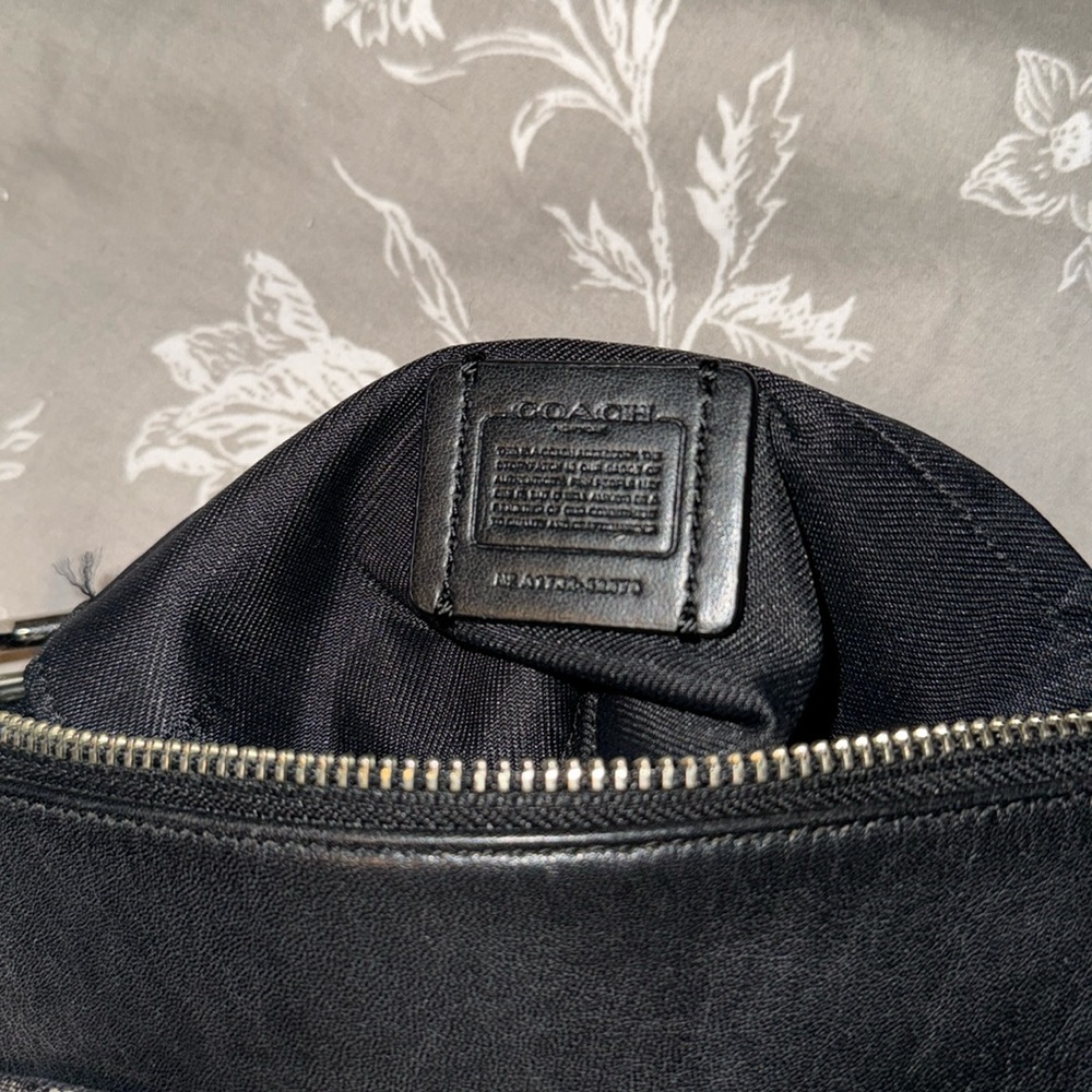 Coach Crossbody Purse Bag - Picture 3 of 7